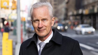 Как связана смерть молодых людей во сне с вакцинами. Анализ кардиолога