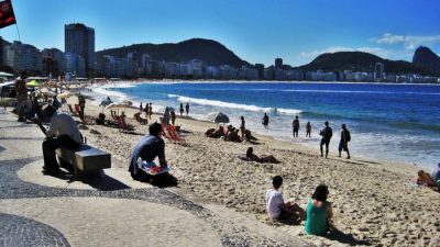 Турция озадачена наплывом туристов: в сентябре Анталью посетили 544 203 россиянина