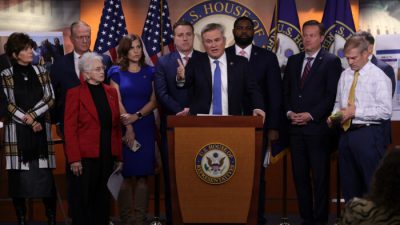 Республиканцы утверждают, что Байден был вовлечён в деловые сделки Хантера