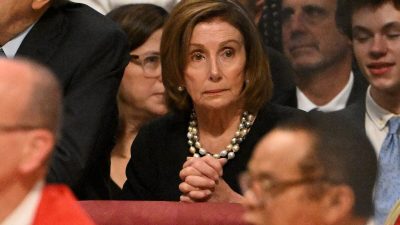 Зачем Дэвид Де Пейп напал на мужа Нэнси Пелоси?