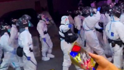 Китайские власти задействовали спецназ для подавления протестов