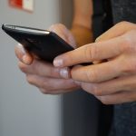 Москвичей лишили мобильного интернета до Дня Победы включительно
