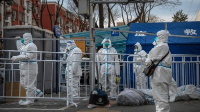 Сотрудники пекинской эпидемической службы бастуют из-за невыплаты зарплаты