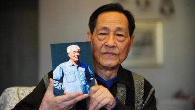 В память о Бао Тун — человеке, который шёл против течения