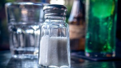 Непрекращающийся солёный спор