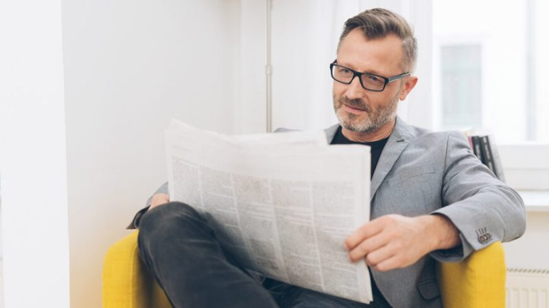 Близкие могут бесконечно критиковать, пытаясь сделать вас лучше. Это не всегда то, что вам нужно. (stockfour/Shutterstock)