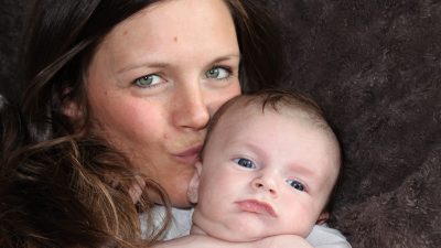 Глава РПЦ предложил Госдуме повысить нормы поддержки беременных