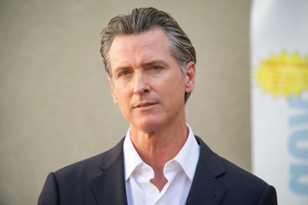 Почему демократы не хотели ужесточить наказание для секс-торговцев детьми?