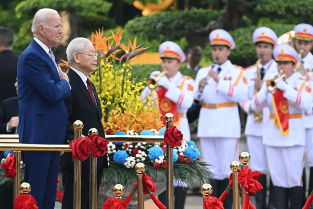 США хотят дружить с Вьетнамом против Китая