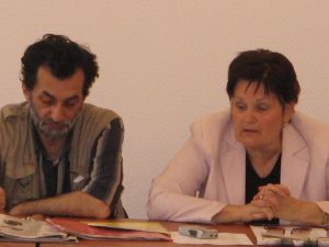 Ведущий Эксперт-исследователь Антуан Аракелян (слева),   ведущий научный сотрудник Социологического института РАН Т.З.Протасенко (справа). Фото: Великая Эпоха